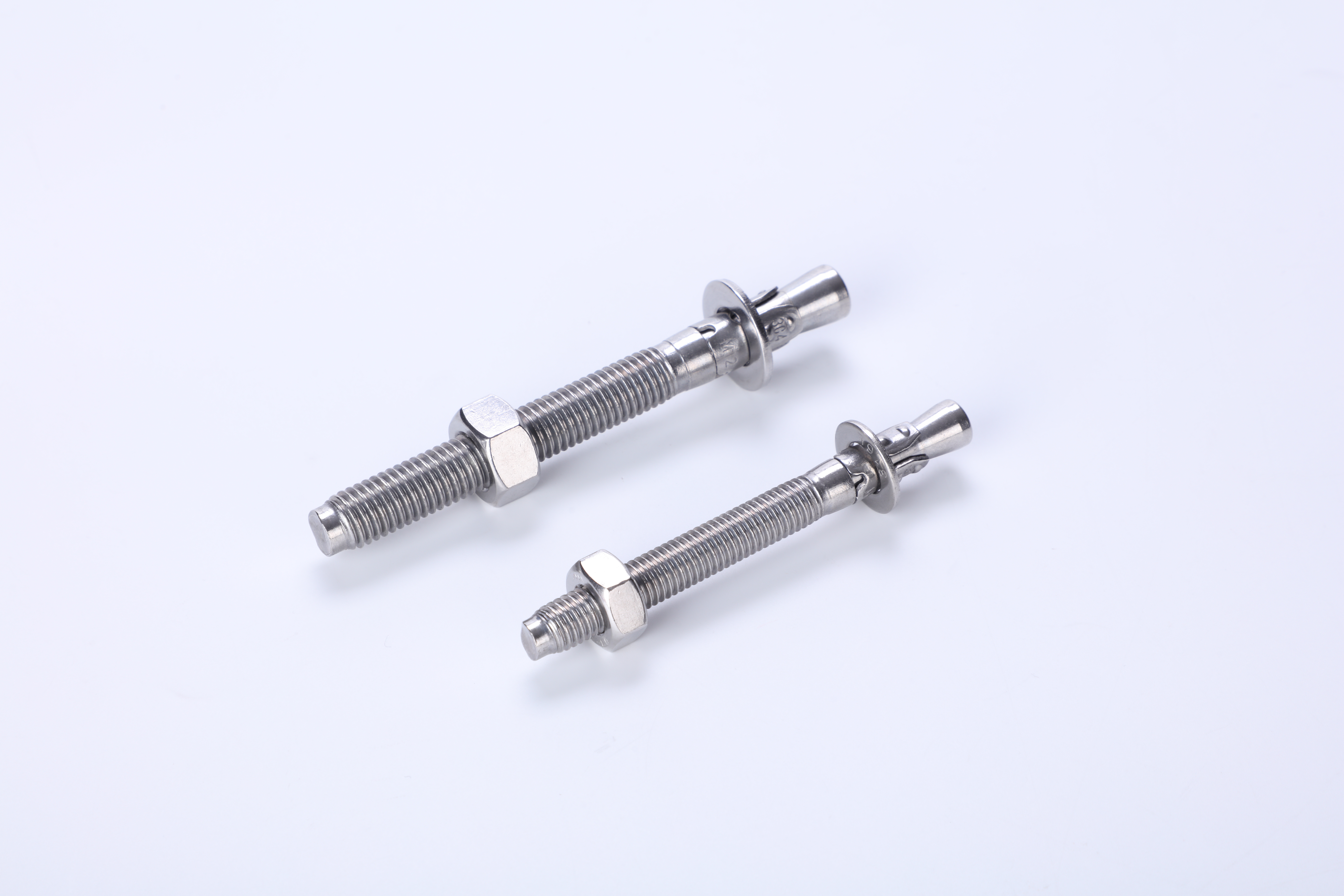 Proper concrete anchor installation protocol and tooling